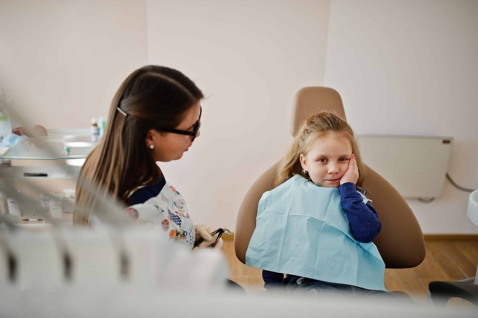 Çocuklarda diş ağrısı, diş kliniği